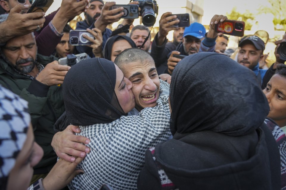 İsrailliler ikiye bölündü: Ateşkes devam etsin, Netanyahu gitsin! 1.Resim