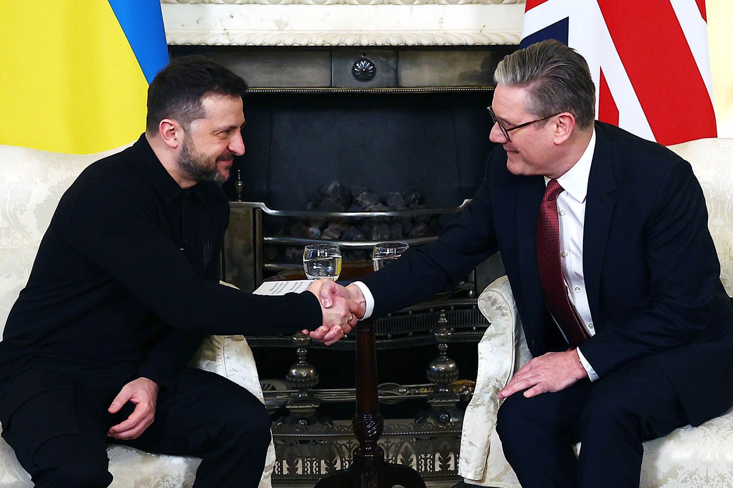Ukrayna lideri Zelensky neden takım elbise giyinmiyor? İşte gerçek sebebi! 1.Resim